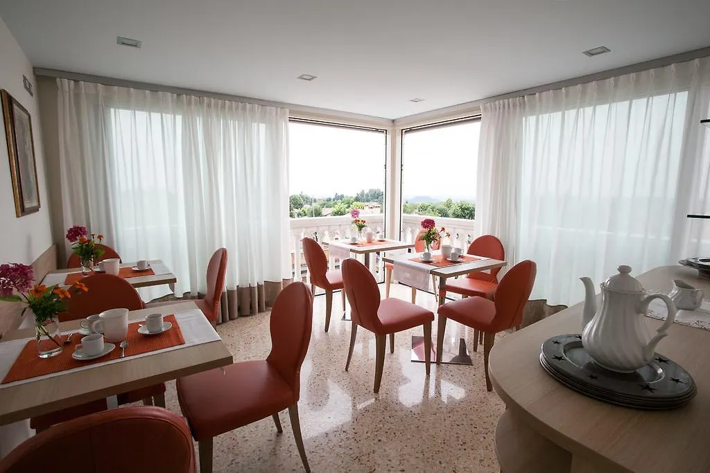 Affittacamere Meublé CA' RODI 3 Leoni Hotel Crespano del Grappa