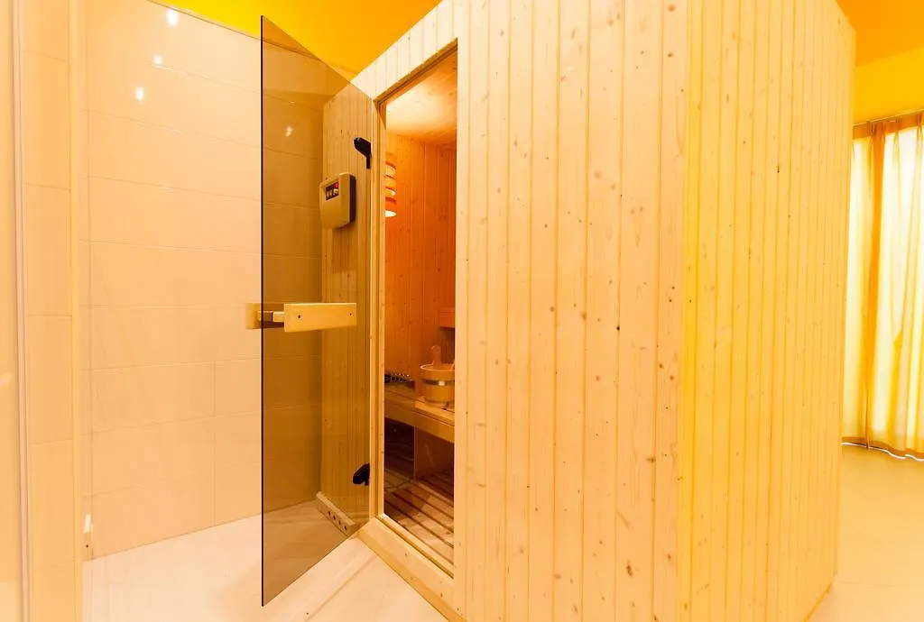 Affittacamere Meublé CA' RODI 3 Leoni Hotel Crespano del Grappa Italia