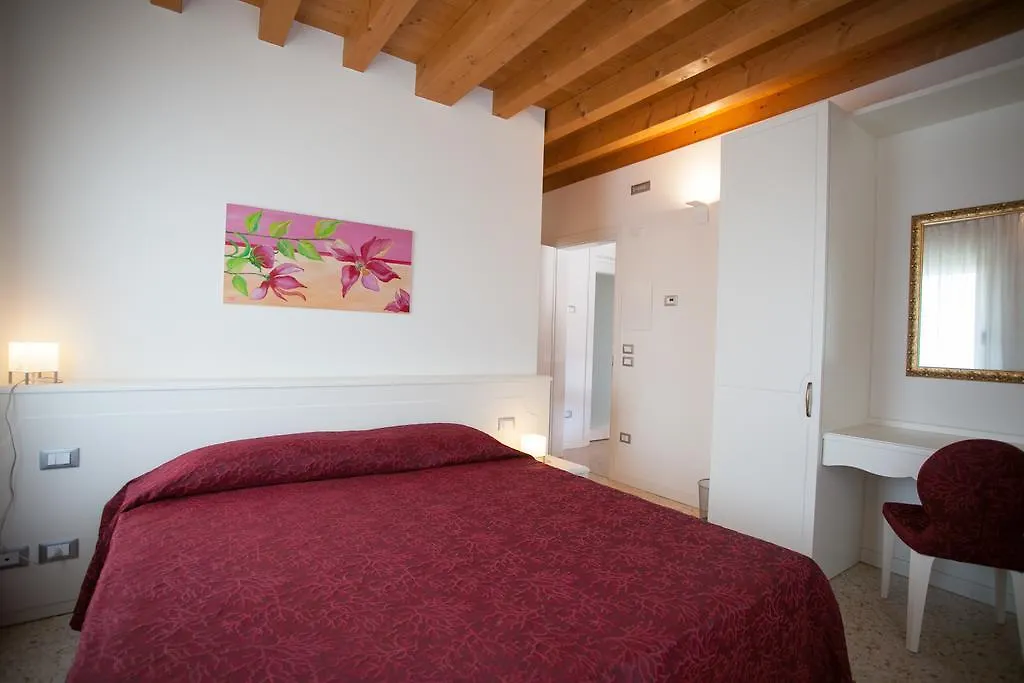 Meublé CA' RODI 3 Leoni Hotel Crespano del Grappa