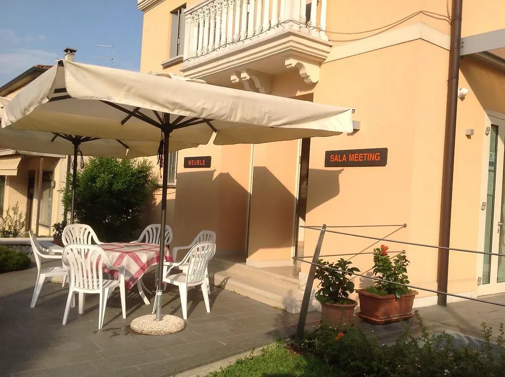 Meublé CA' RODI 3 Leoni Hotel Crespano del Grappa