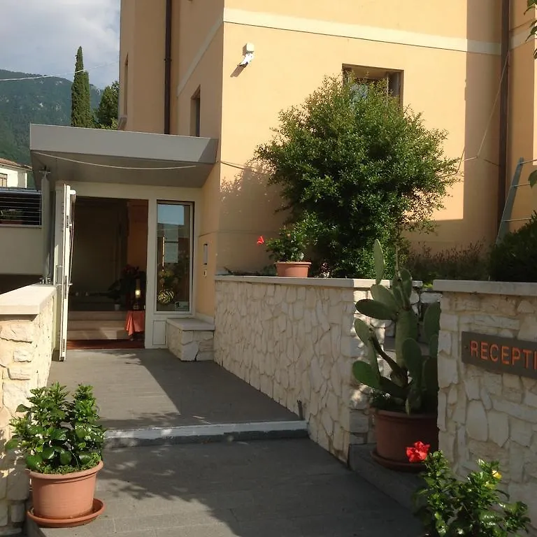 Meublé CA' RODI 3 Leoni Hotel Crespano del Grappa Affittacamere
