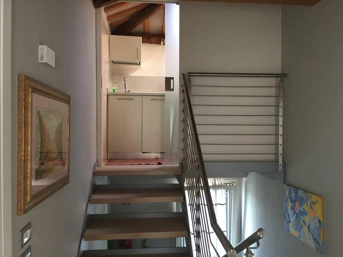 Meublé CA' RODI 3 Leoni Hotel Crespano del Grappa Affittacamere