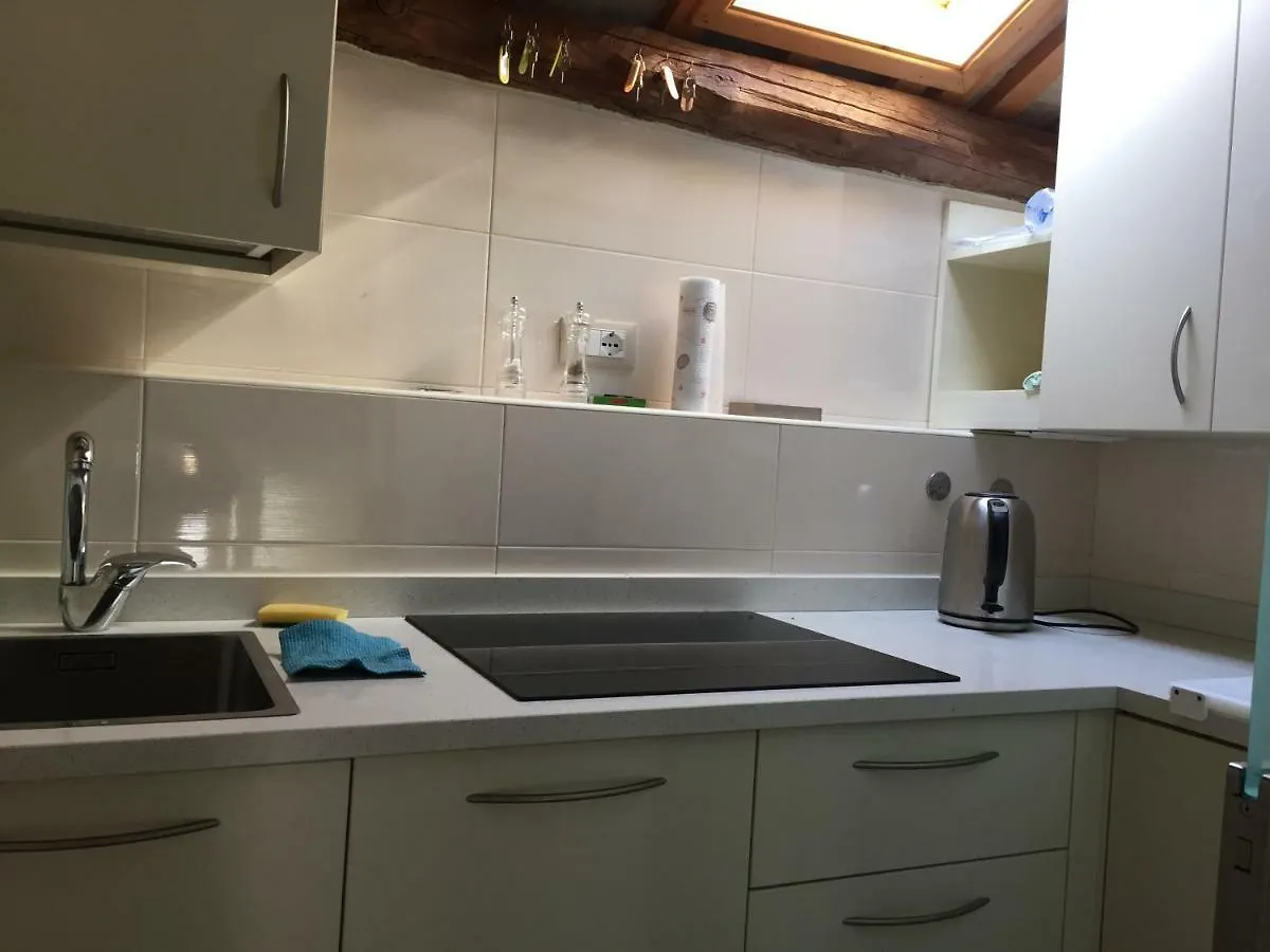 Affittacamere Meublé CA' RODI 3 Leoni Hotel Crespano del Grappa Italia