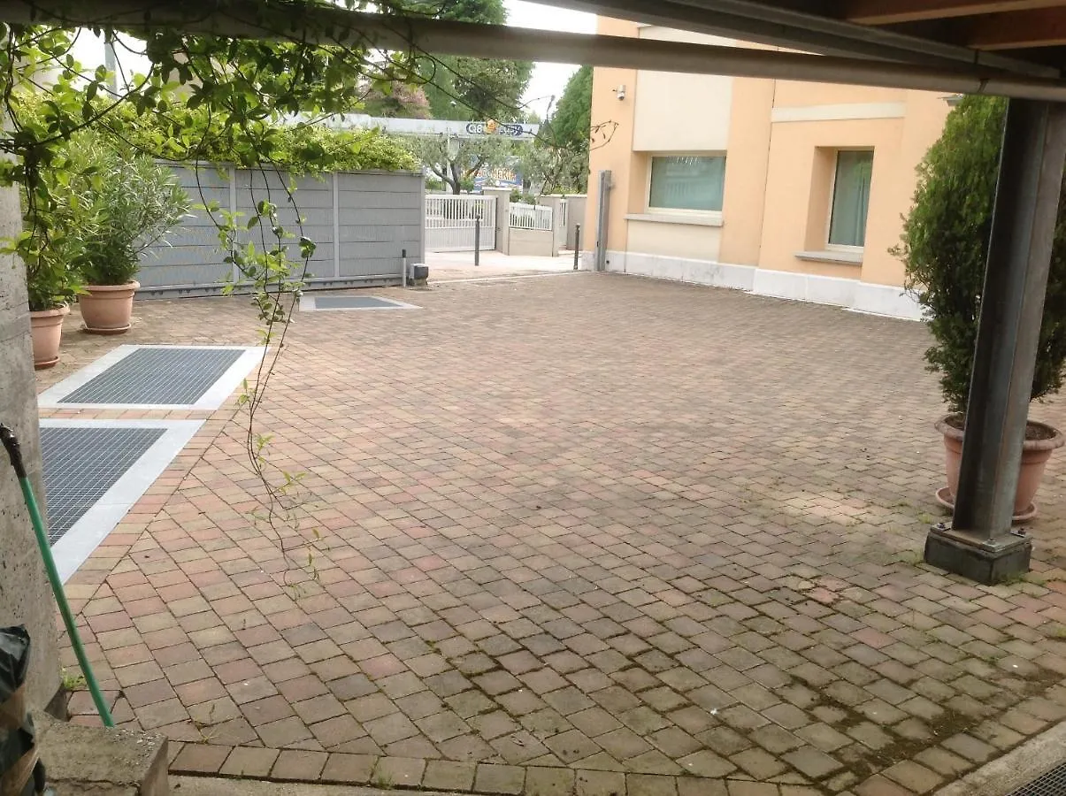 Affittacamere Meublé CA' RODI 3 Leoni Hotel Crespano del Grappa